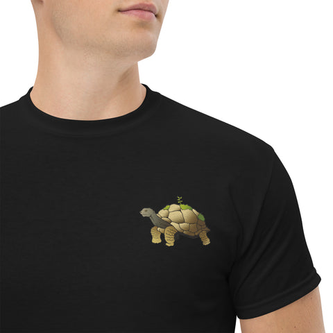 T-Shirt Schildegard gestickt auf Unisex – Schwarz